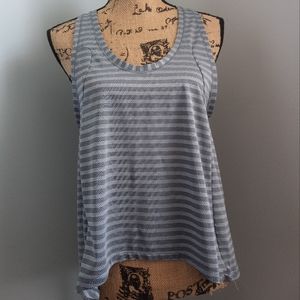 Zyia Active Women’s Size Medium Gray Striped‎ Nimbus Split Back Tank Top